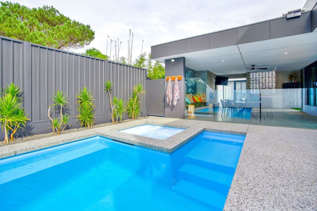 Saint-Remy pool by ACT Pools, Canberra